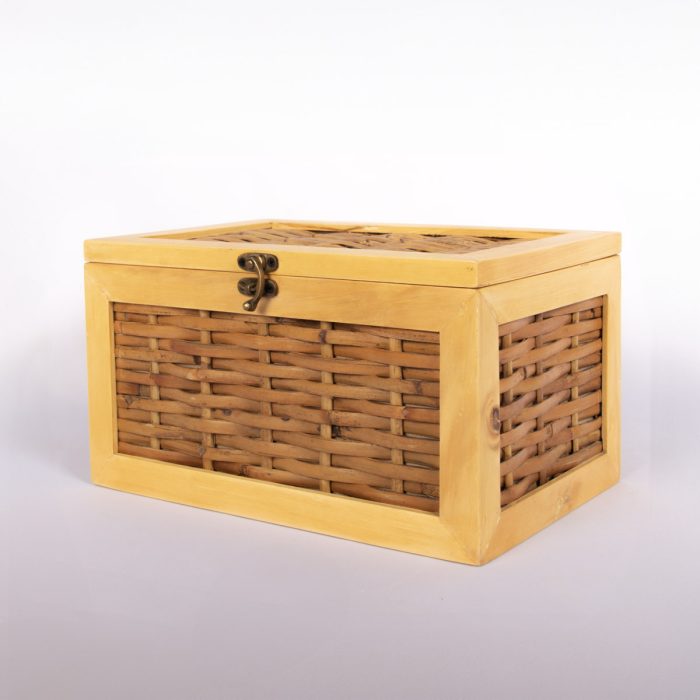 Daisy Golden Wicker Urn - Image 7