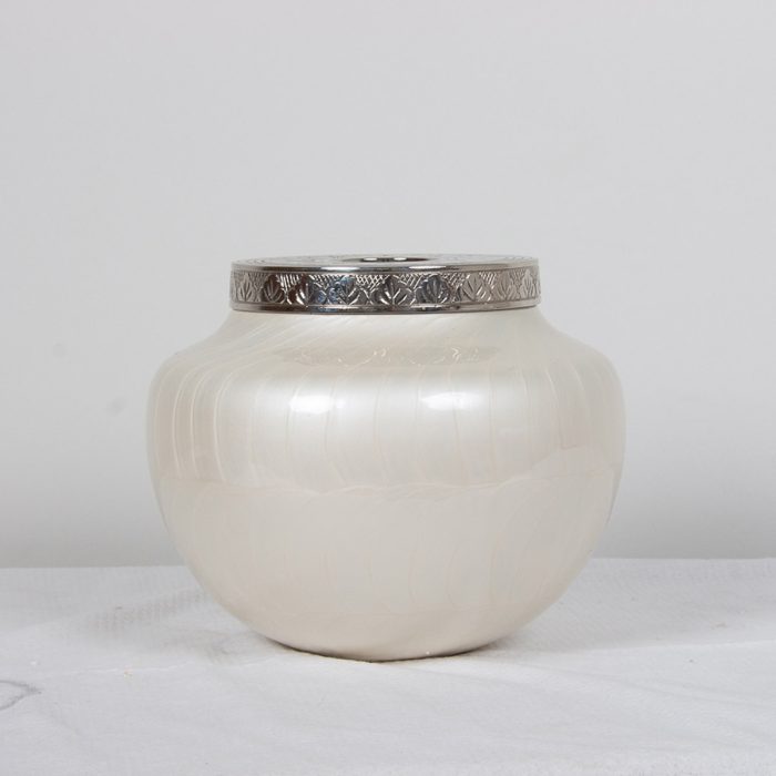 Mother of Pearl Urn - Image 8
