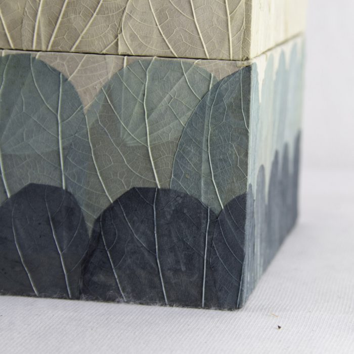 Leaf Urn Square - Image 3