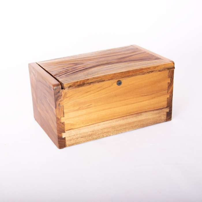 Daisy Spey Urn - Image 6