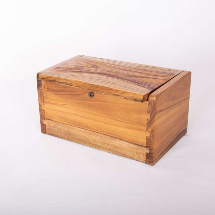 Daisy Spey Urn - Image 7