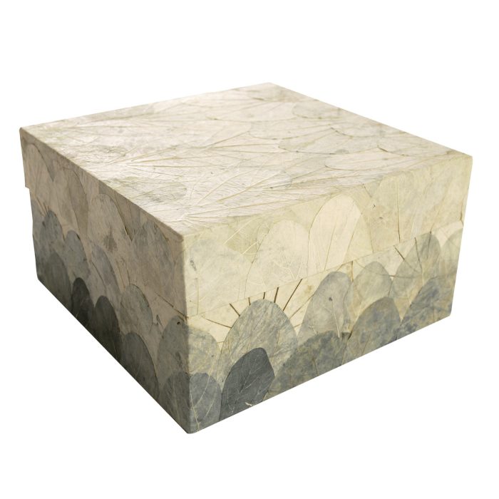 Leaf Urn Square