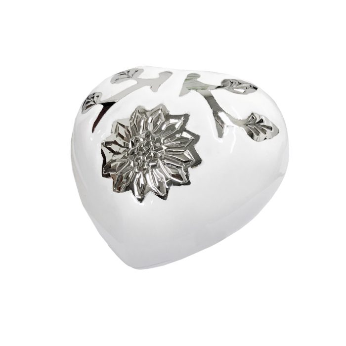 White Rose Heart