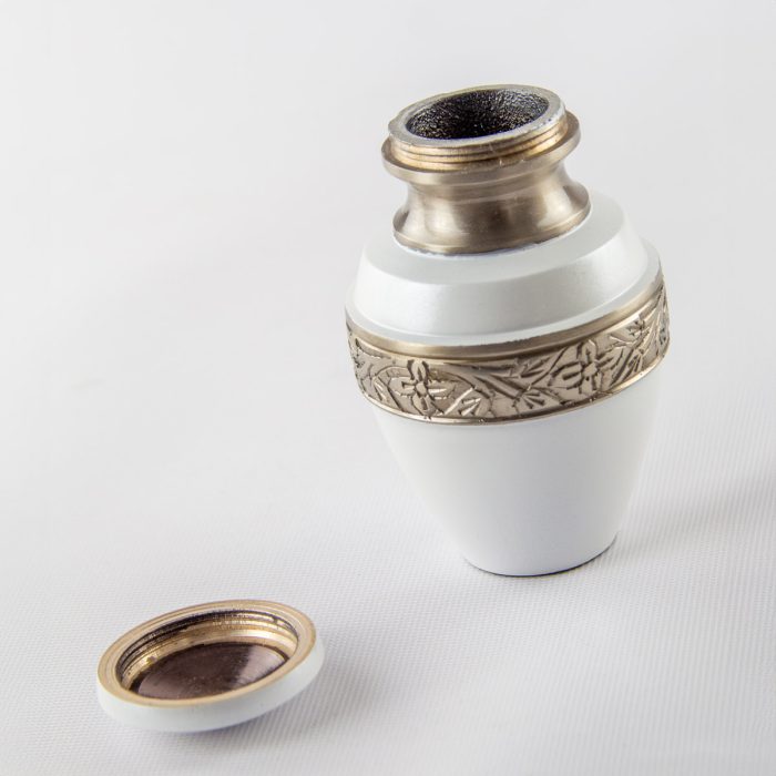 Anoka Mini Urn - Image 5