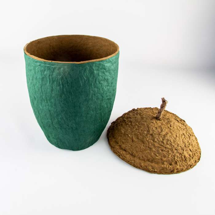 Acorn Urn - Image 8